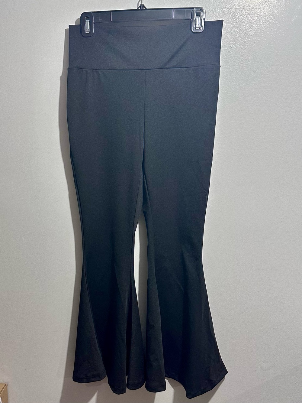 Black Flared Yoga Pants Leggings Size L (258)